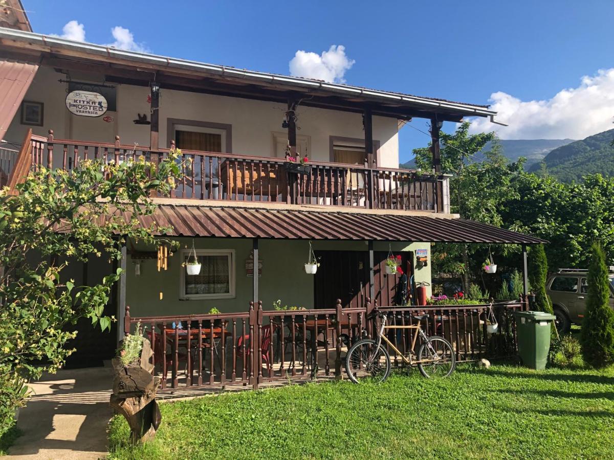 Kitka Hostel - Guest House Vratnica Exterior photo